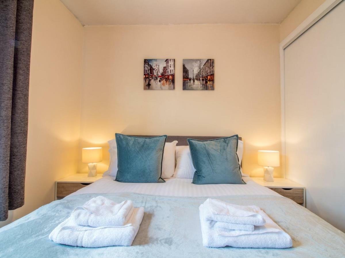 Bright & Tranquil Apartment Near City Centre With Free Parking! Edinburgh Exterior foto
